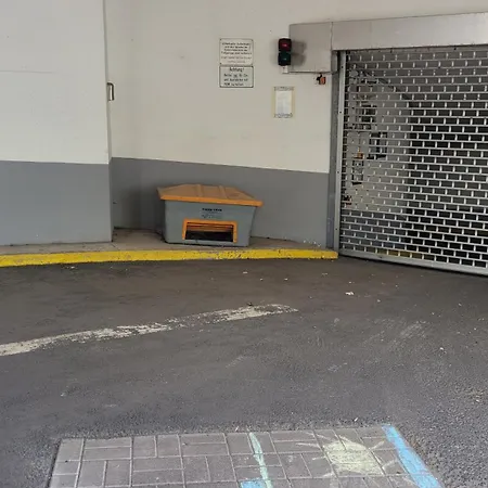 Wohlfuehl-ferienwohnung Mit Tiefgarage Im Gruenen Appartamento Oberhof (Thuringia)