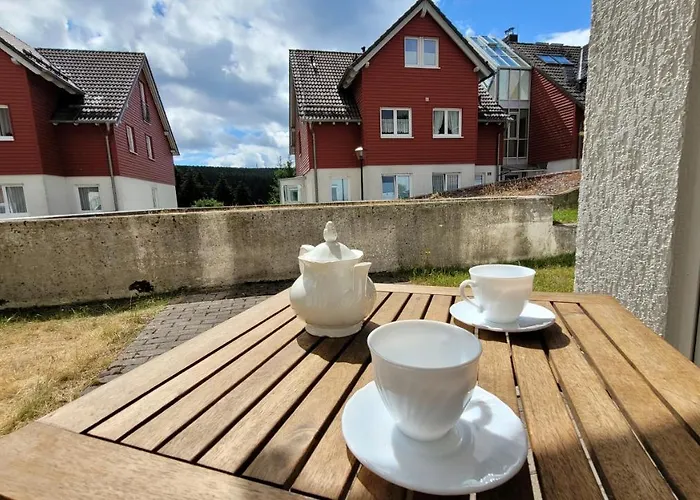 Apartment Wohlfühl-ferienwohnung Mit Tiefgarage Im Grünen