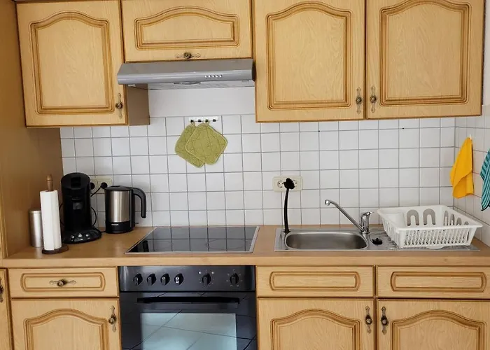 Wohlfuehl-ferienwohnung Mit Tiefgarage Im Gruenen