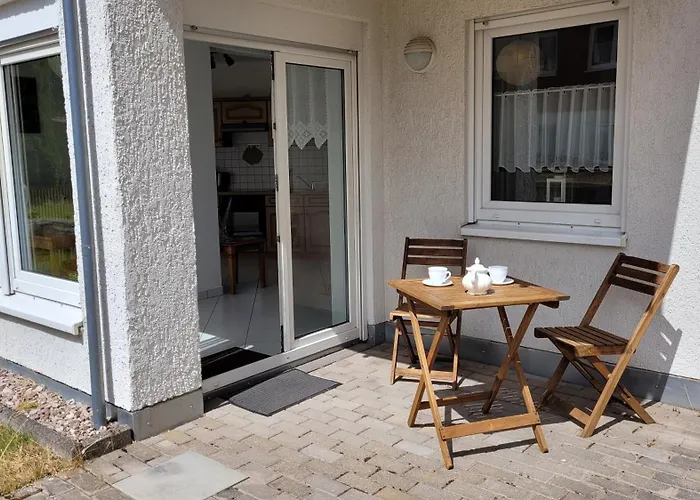 Appartement Wohlfuehl-ferienwohnung Mit Tiefgarage Im Gruenen