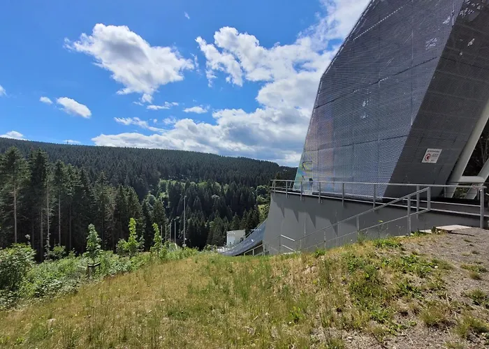 Wohlfuehl-ferienwohnung Mit Tiefgarage Im Gruenen Appartement Oberhof (Thuringia)