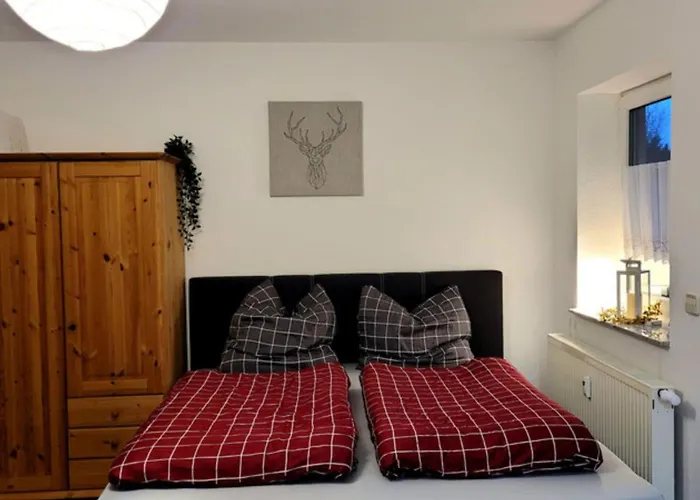 Wohlfühl-ferienwohnung Mit Tiefgarage Im Grünen Apartment Oberhof (Thuringia)